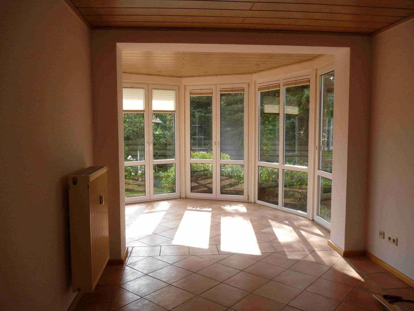 Predaj domu 229 m², pozemek 785 m², Wiefelstede, Dolné Sasko Predaj domu 229 m², pozemek 785 m², Wiefelstede, Dolné Sasko