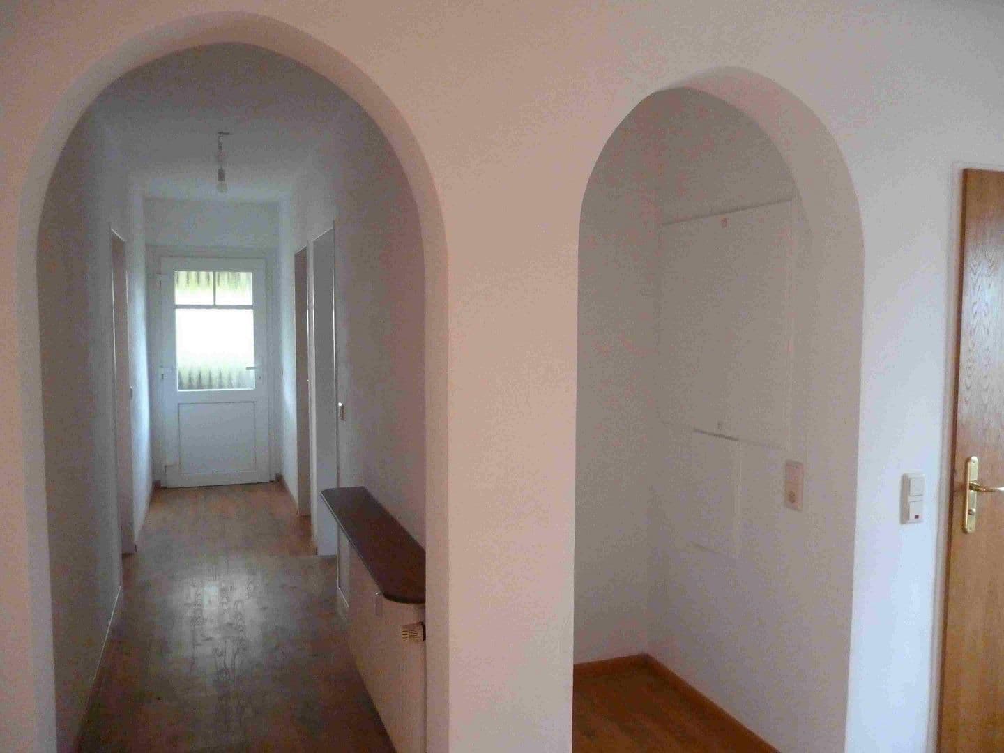 Predaj domu 229 m², pozemek 785 m², Wiefelstede, Dolné Sasko Predaj domu 229 m², pozemek 785 m², Wiefelstede, Dolné Sasko