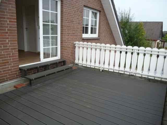 Predaj domu 229 m², pozemek 785 m², Wiefelstede, Dolné Sasko Predaj domu 229 m², pozemek 785 m², Wiefelstede, Dolné Sasko