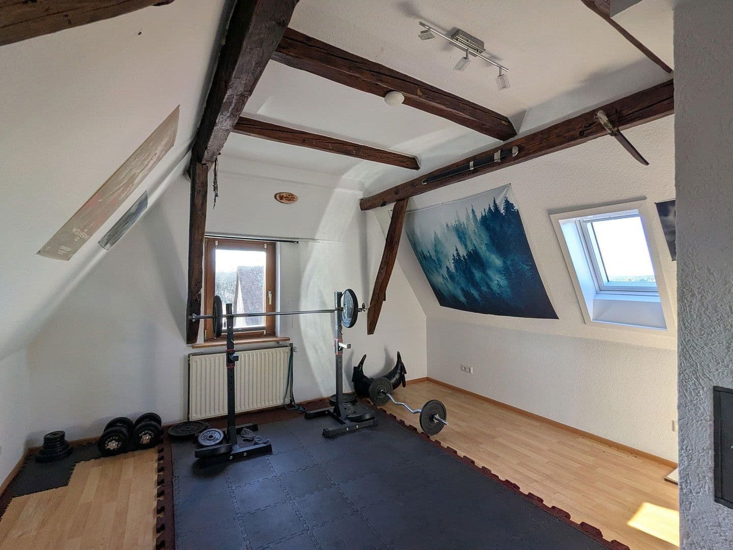 Predaj domu 124 m², pozemek 100 m², Calw, Bádensko-Wurttembersko Predaj domu 124 m², pozemek 100 m², Calw, Bádensko-Wurttembersko