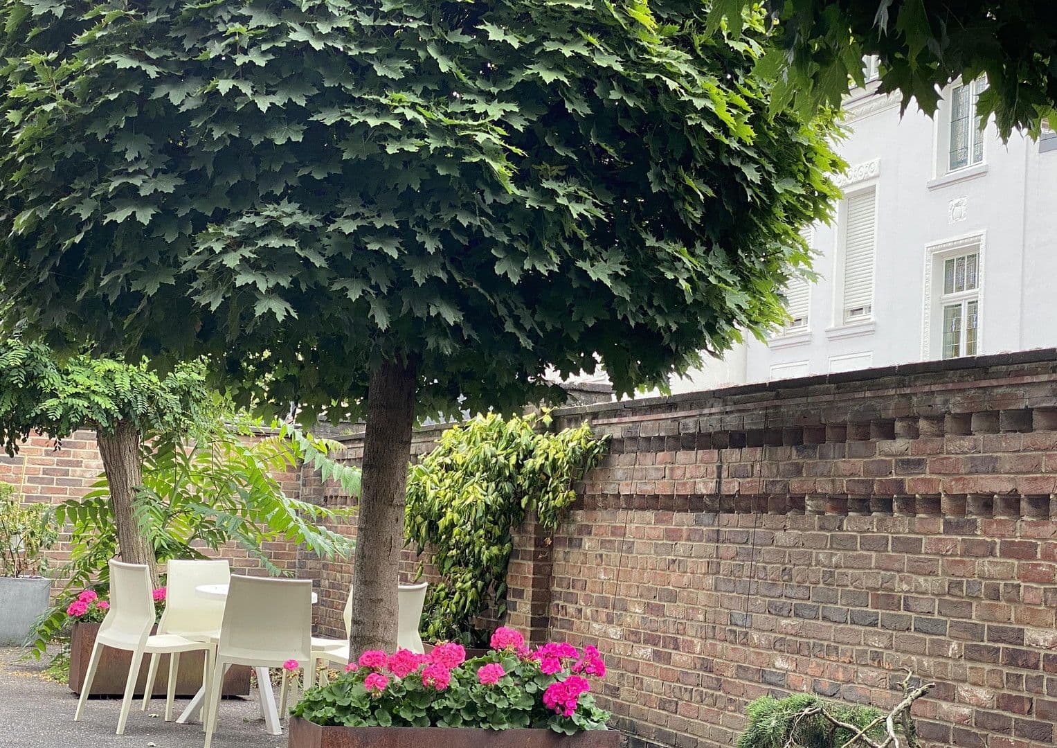 Prenájom bytu 1-izbový 65 m², Köln, Severné Porýnie - Westfálsko Prenájom bytu 1-izbový 65 m², Köln, Severné Porýnie - Westfálsko