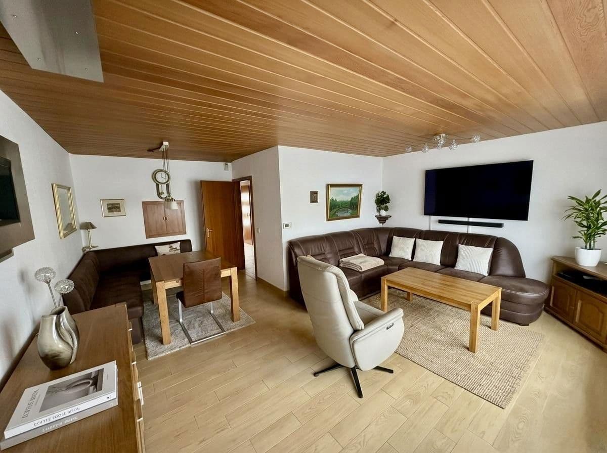 Predaj domu 115 m², pozemek 170 m², Händelstraße 39, Niederkassel, Severné Porýnie - Westfálsko Predaj domu 115 m², pozemek 170 m², Händelstraße 39, Niederkassel, Severné Porýnie - Westfálsko