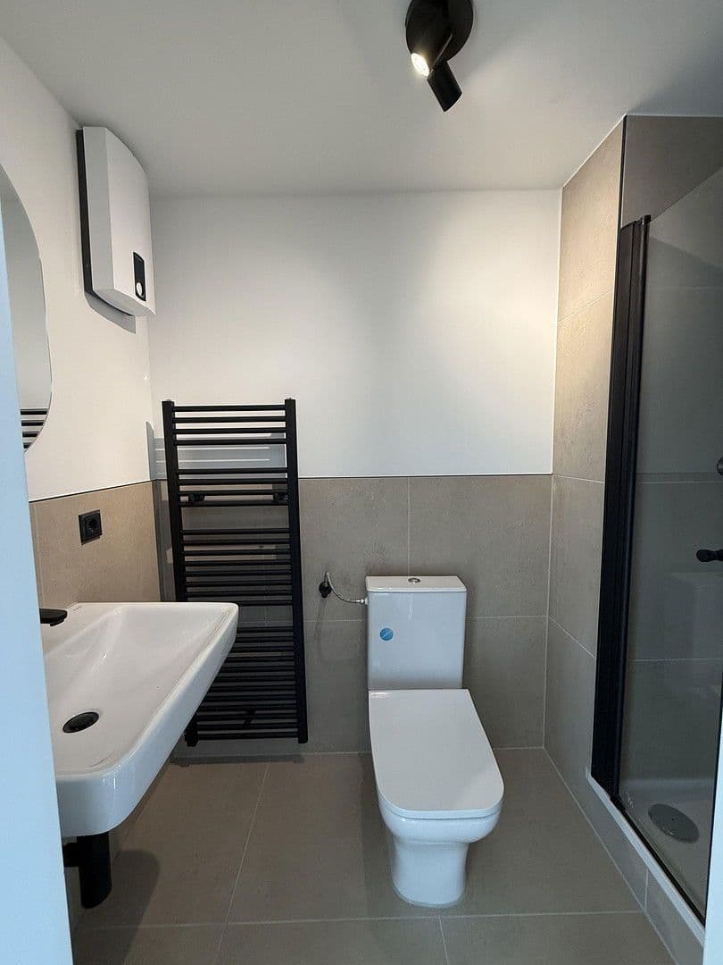 Prenájom bytu 1-izbový 35 m², Neu Löhdorf 17, Solingen, Severné Porýnie - Westfálsko Prenájom bytu 1-izbový 35 m², Neu Löhdorf 17, Solingen, Severné Porýnie - Westfálsko