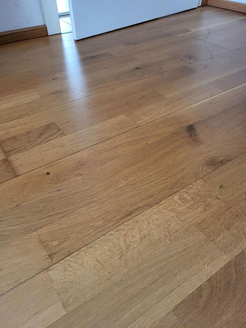 Prenájom bytu 4-izbový 90 m², München, Bavorsko Prenájom bytu 4-izbový 90 m², München, Bavorsko