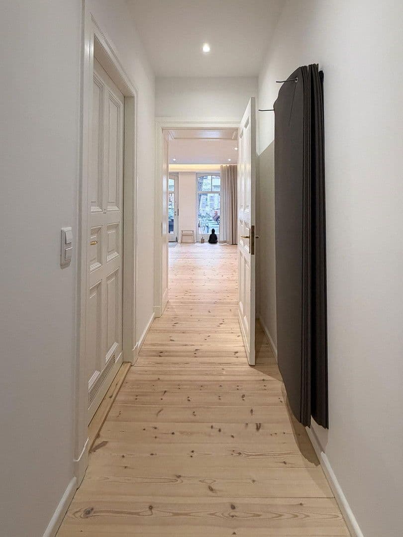 Predaj kancelárie 91 m², Bänschstraße 74, Berlin, Berlín Predaj kancelárie 91 m², Bänschstraße 74, Berlin, Berlín