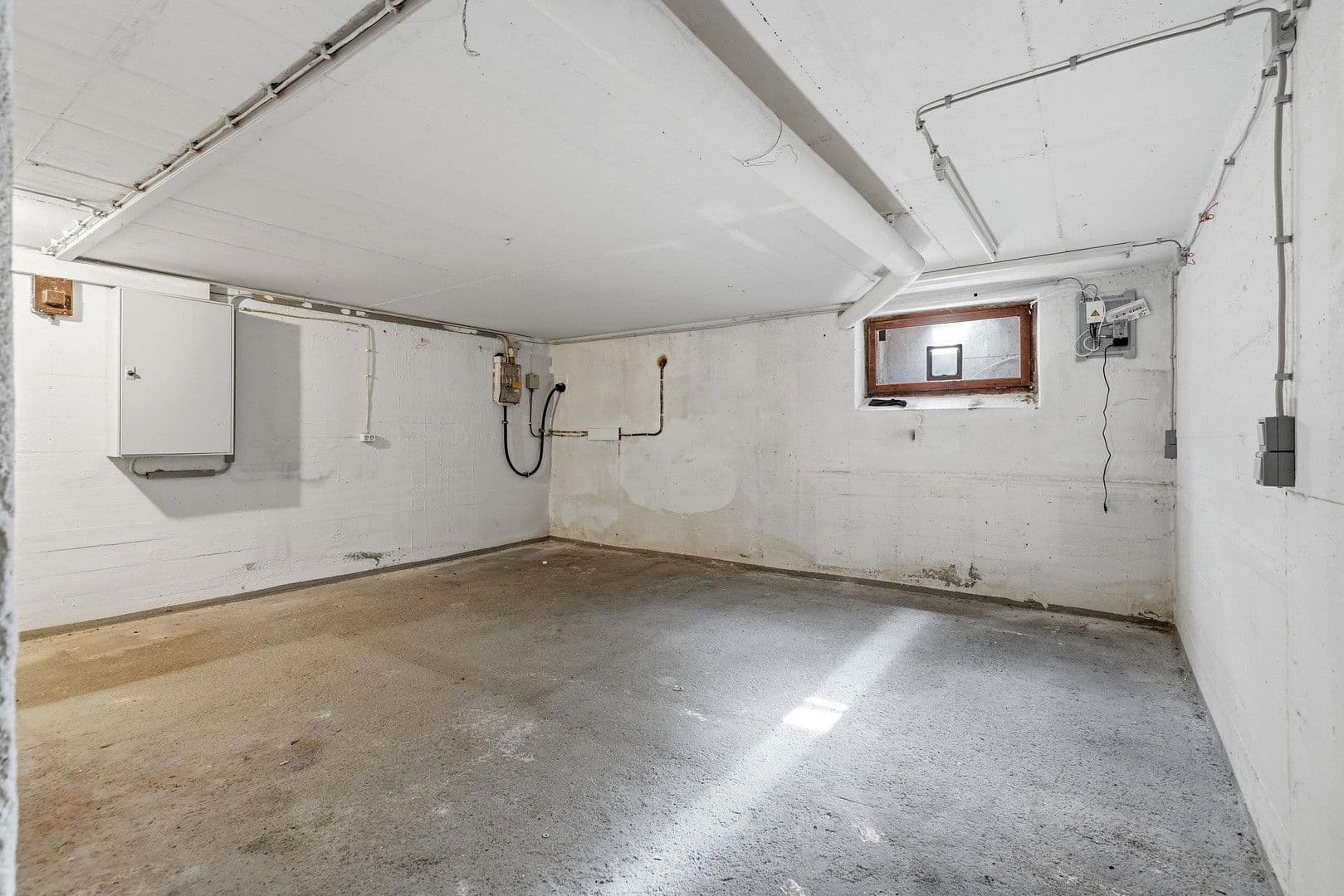 Predaj domu 110 m², pozemek 174 m², Veldener Str. 116, München, Bavorsko Predaj domu 110 m², pozemek 174 m², Veldener Str. 116, München, Bavorsko