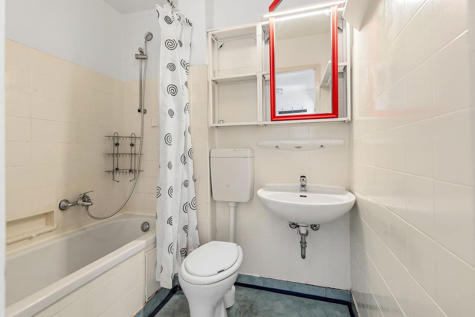 Predaj domu 110 m², pozemek 174 m², Veldener Str. 116, München, Bavorsko Predaj domu 110 m², pozemek 174 m², Veldener Str. 116, München, Bavorsko