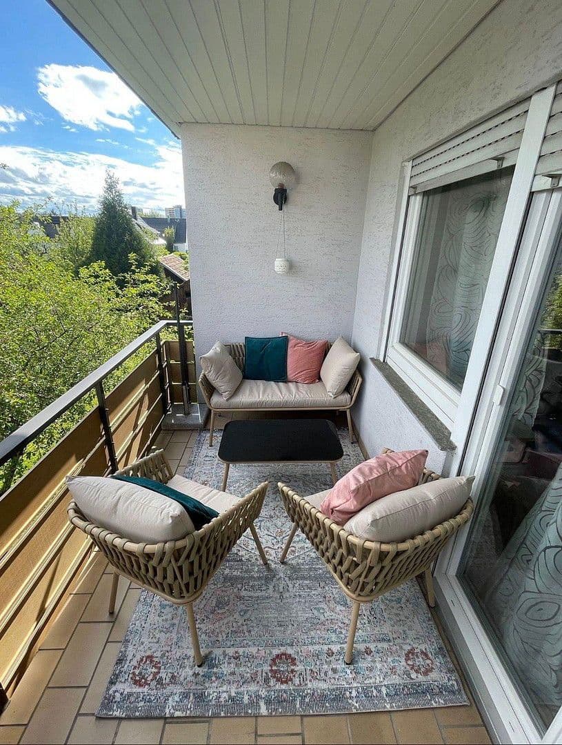 Predaj bytu 2-izbový 65 m², Reutlingen, Bádensko-Wurttembersko Predaj bytu 2-izbový 65 m², Reutlingen, Bádensko-Wurttembersko