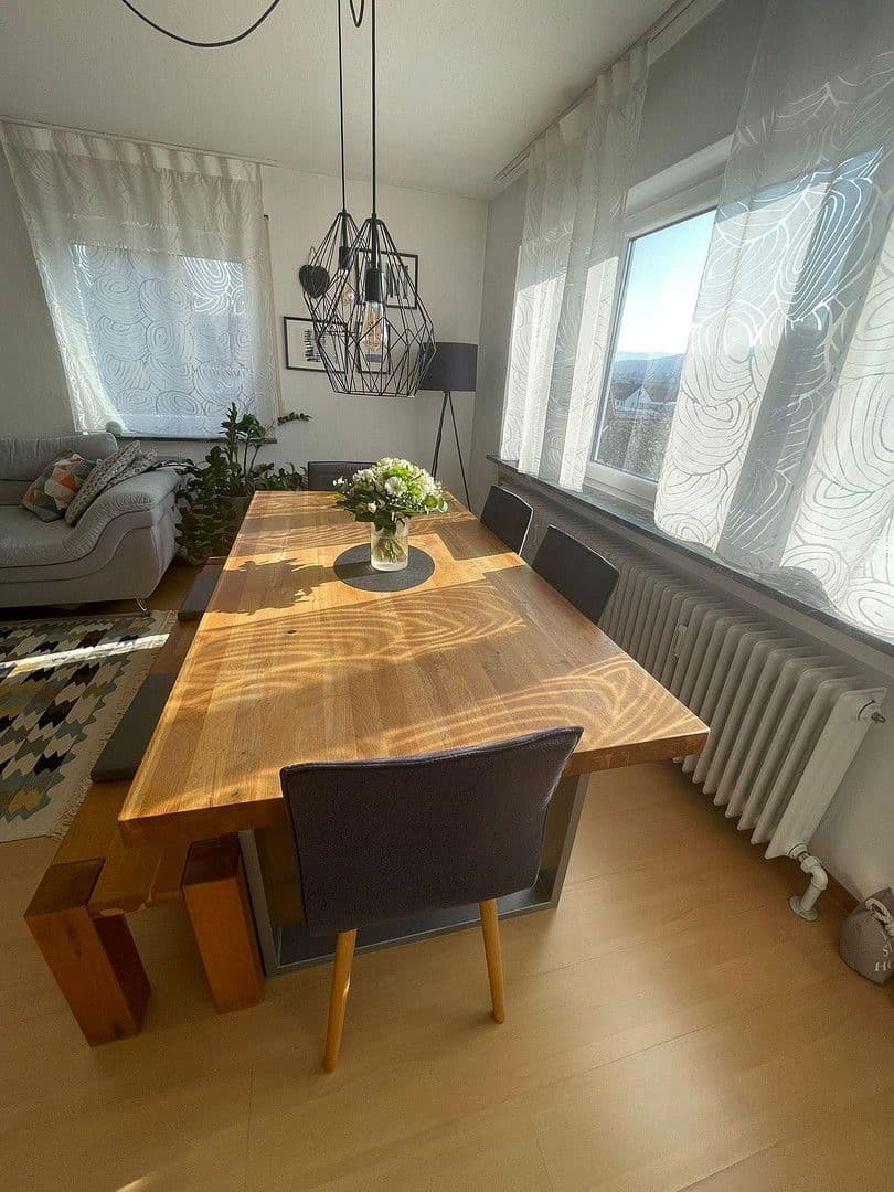 Predaj bytu 2-izbový 65 m², Reutlingen, Bádensko-Wurttembersko Predaj bytu 2-izbový 65 m², Reutlingen, Bádensko-Wurttembersko