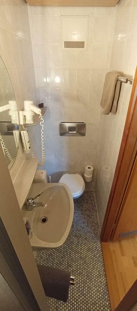 Prenájom bytu 1-izbový 12 m², Salemerstr. 5, Heiligenberg, Bádensko-Wurttembersko Prenájom bytu 1-izbový 12 m², Salemerstr. 5, Heiligenberg, Bádensko-Wurttembersko