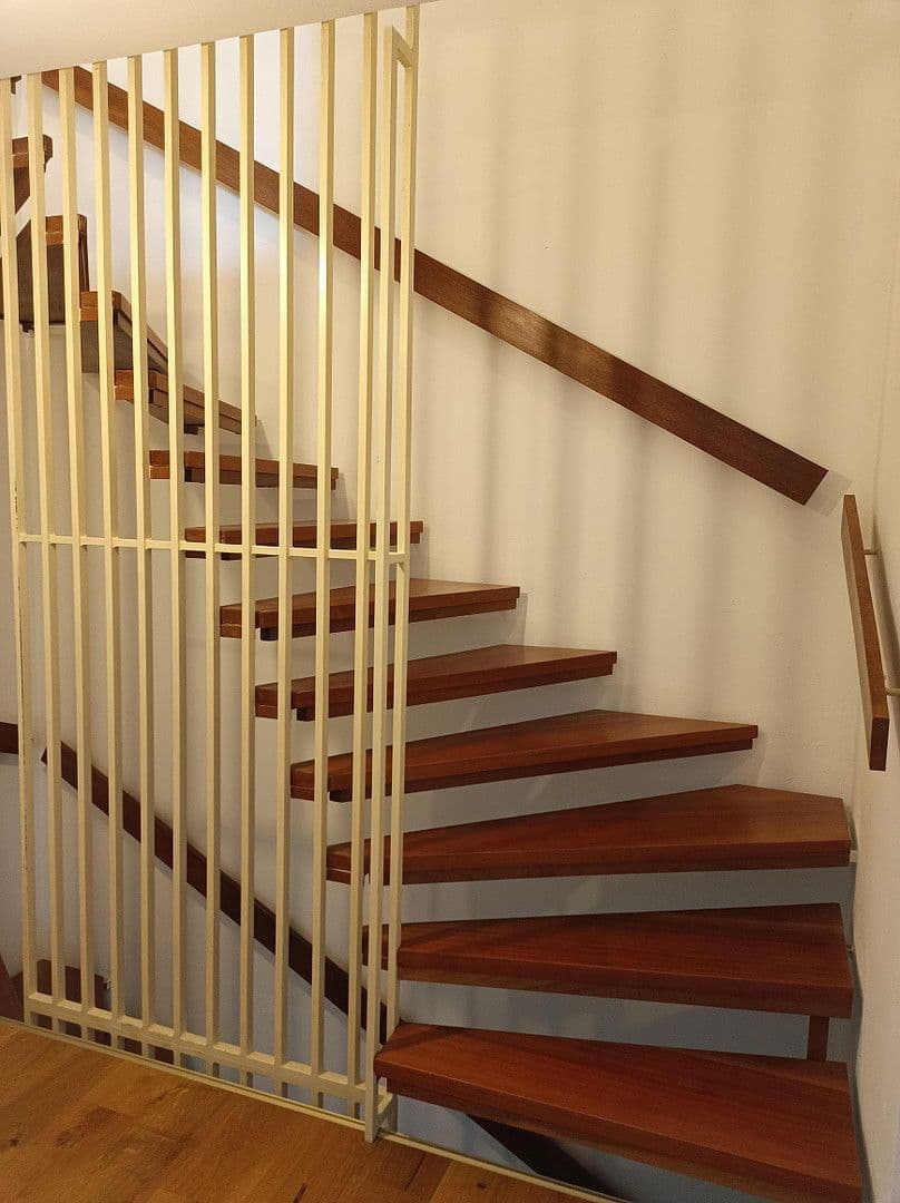 Predaj domu 129 m², pozemek 330 m², Friedberg, Bavorsko Predaj domu 129 m², pozemek 330 m², Friedberg, Bavorsko