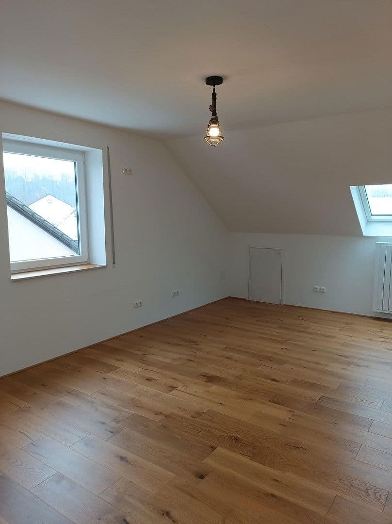 Predaj domu 129 m², pozemek 330 m², Friedberg, Bavorsko Predaj domu 129 m², pozemek 330 m², Friedberg, Bavorsko