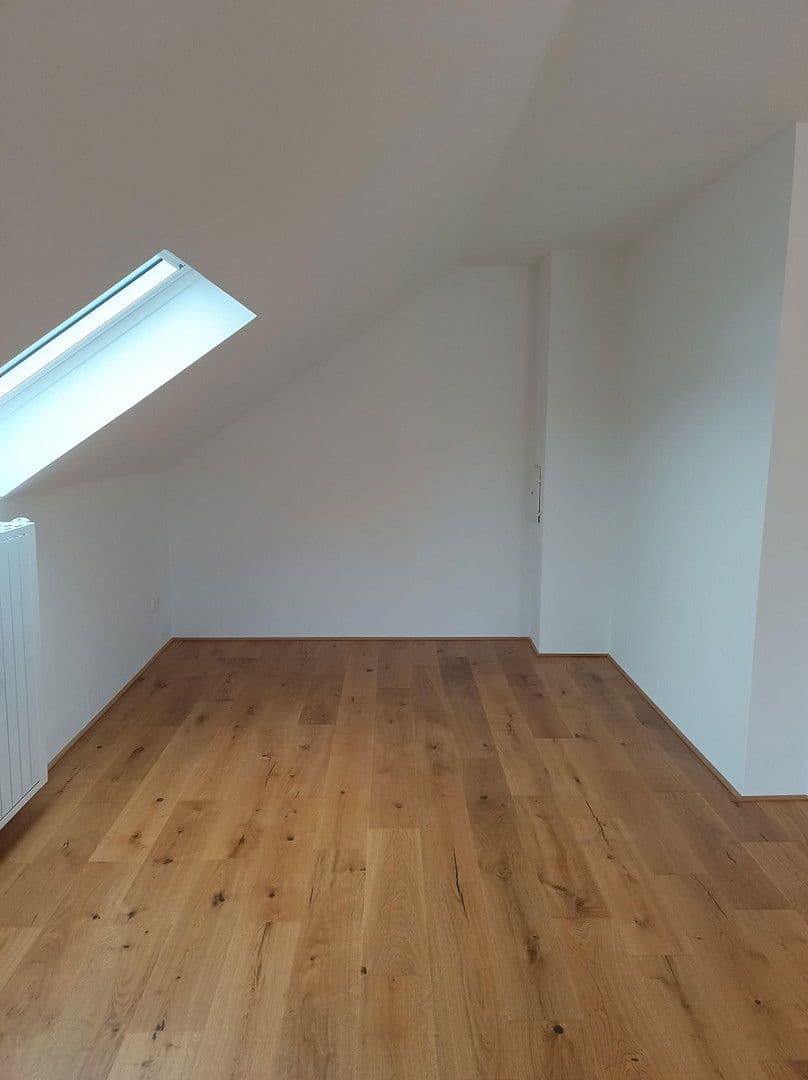 Predaj domu 129 m², pozemek 330 m², Friedberg, Bavorsko Predaj domu 129 m², pozemek 330 m², Friedberg, Bavorsko