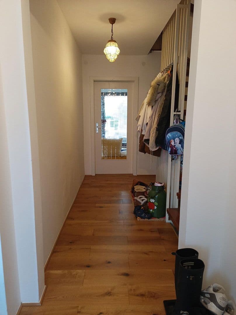 Predaj domu 129 m², pozemek 330 m², Friedberg, Bavorsko Predaj domu 129 m², pozemek 330 m², Friedberg, Bavorsko