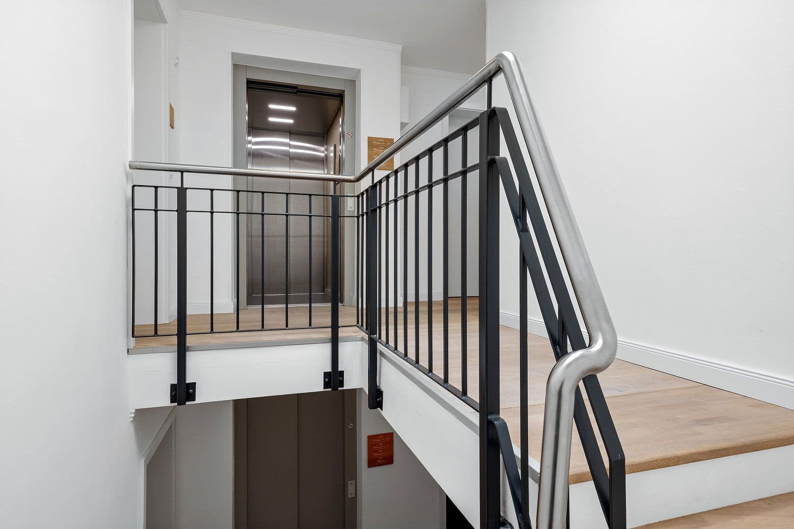 Predaj domu 361 m², pozemek 1.330 m², Tannenstraße 7 c, Kühlungsborn, Meklenbursko-Predpomoransko Predaj domu 361 m², pozemek 1.330 m², Tannenstraße 7 c, Kühlungsborn, Meklenbursko-Predpomoransko