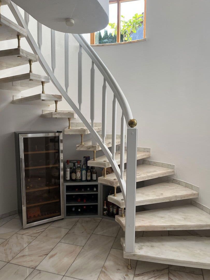 Predaj domu 245 m², pozemek 1.770 m², Nittendorf, Bavorsko Predaj domu 245 m², pozemek 1.770 m², Nittendorf, Bavorsko