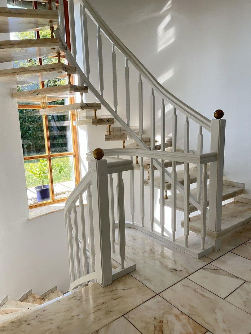 Predaj domu 245 m², pozemek 1.770 m², Nittendorf, Bavorsko Predaj domu 245 m², pozemek 1.770 m², Nittendorf, Bavorsko