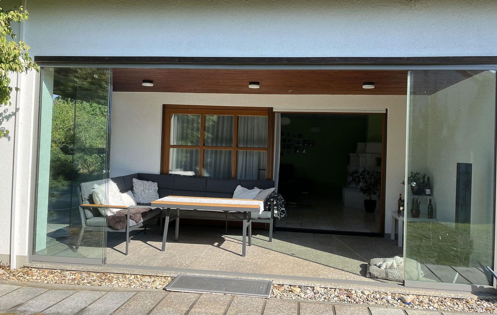 Predaj domu 245 m², pozemek 1.770 m², Nittendorf, Bavorsko Predaj domu 245 m², pozemek 1.770 m², Nittendorf, Bavorsko