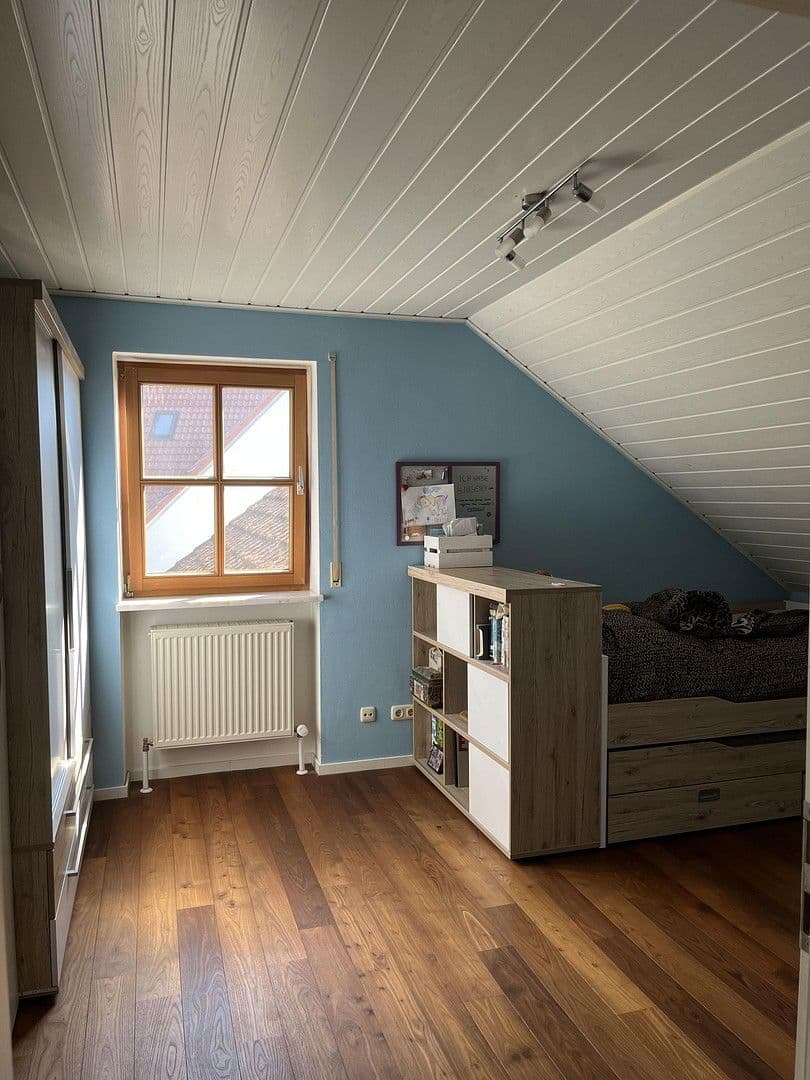 Predaj domu 245 m², pozemek 1.770 m², Nittendorf, Bavorsko Predaj domu 245 m², pozemek 1.770 m², Nittendorf, Bavorsko