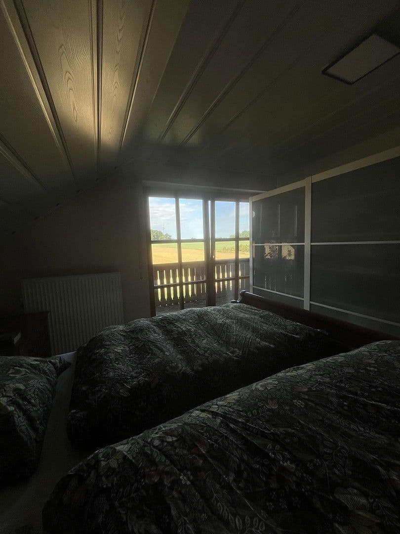 Predaj domu 245 m², pozemek 1.770 m², Nittendorf, Bavorsko Predaj domu 245 m², pozemek 1.770 m², Nittendorf, Bavorsko