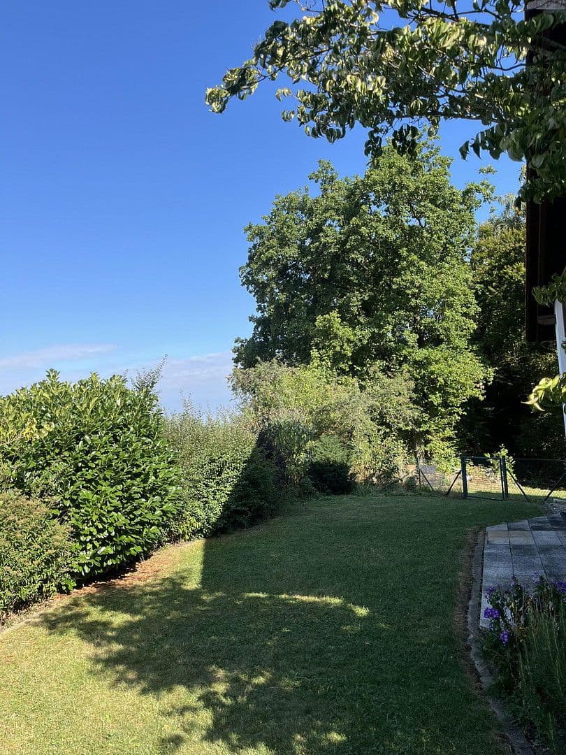 Predaj domu 245 m², pozemek 1.770 m², Nittendorf, Bavorsko Predaj domu 245 m², pozemek 1.770 m², Nittendorf, Bavorsko