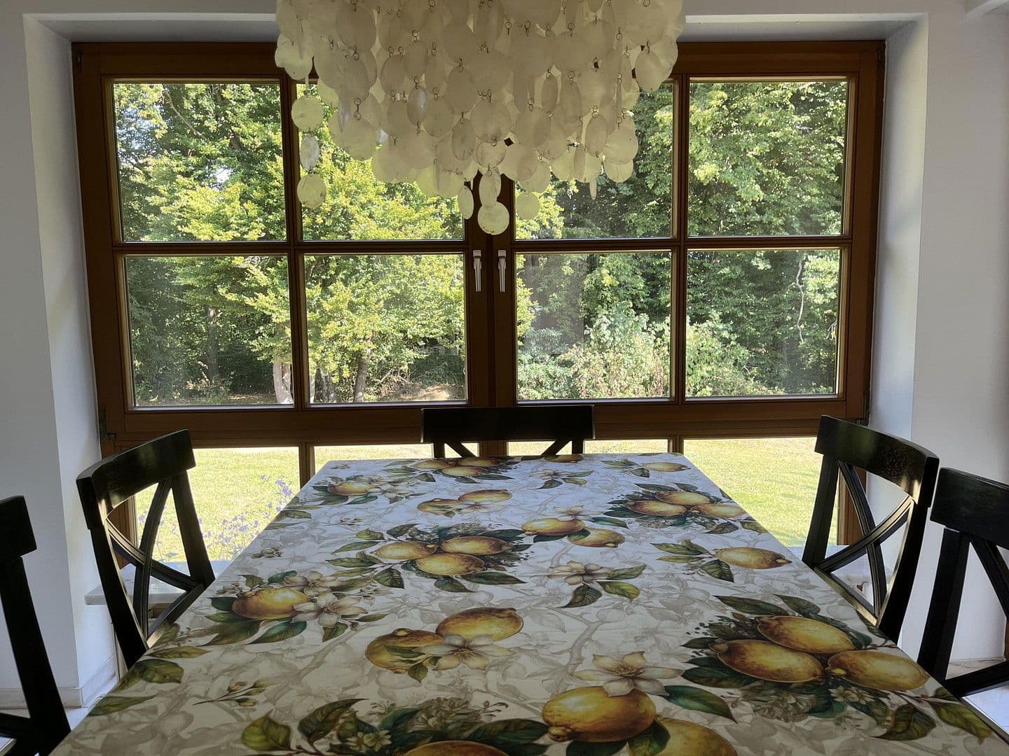 Predaj domu 245 m², pozemek 1.770 m², Nittendorf, Bavorsko Predaj domu 245 m², pozemek 1.770 m², Nittendorf, Bavorsko