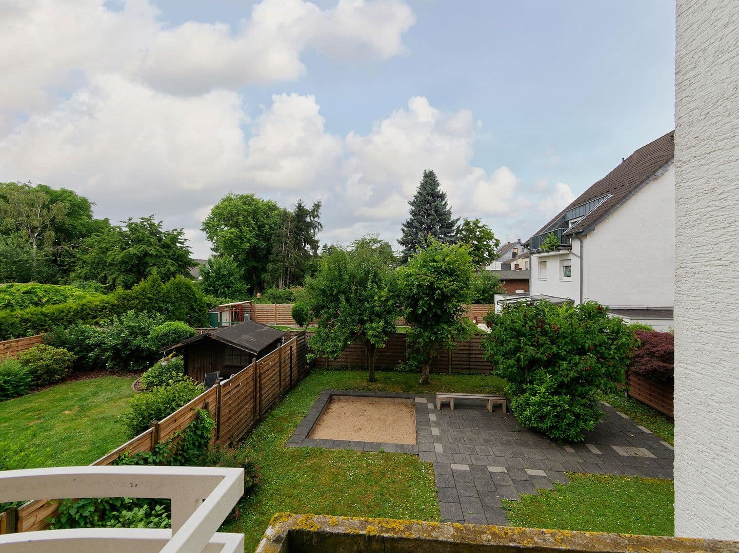 Prenájom bytu 3-izbový 87 m², Köln, Severné Porýnie - Westfálsko Prenájom bytu 3-izbový 87 m², Köln, Severné Porýnie - Westfálsko