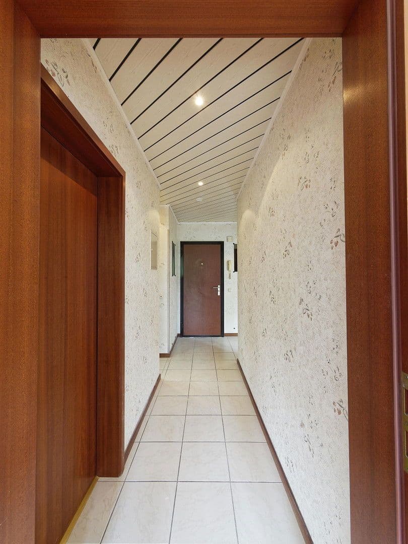 Prenájom bytu 3-izbový 87 m², Köln, Severné Porýnie - Westfálsko Prenájom bytu 3-izbový 87 m², Köln, Severné Porýnie - Westfálsko