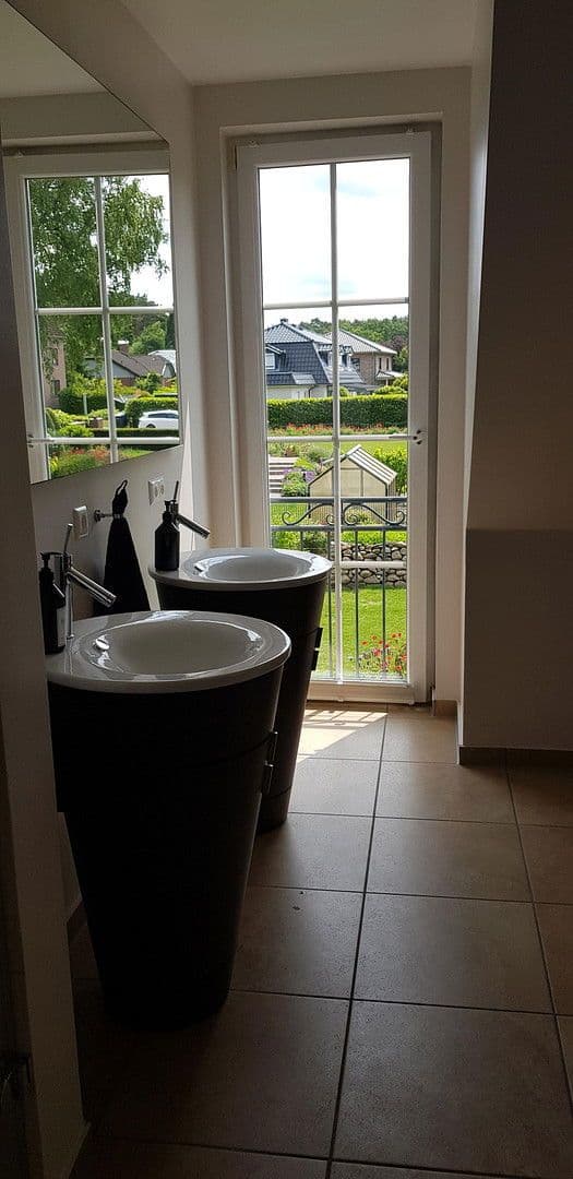 Predaj domu 174 m², pozemek 761 m², Neu Wulmstorf, Dolné Sasko Predaj domu 174 m², pozemek 761 m², Neu Wulmstorf, Dolné Sasko