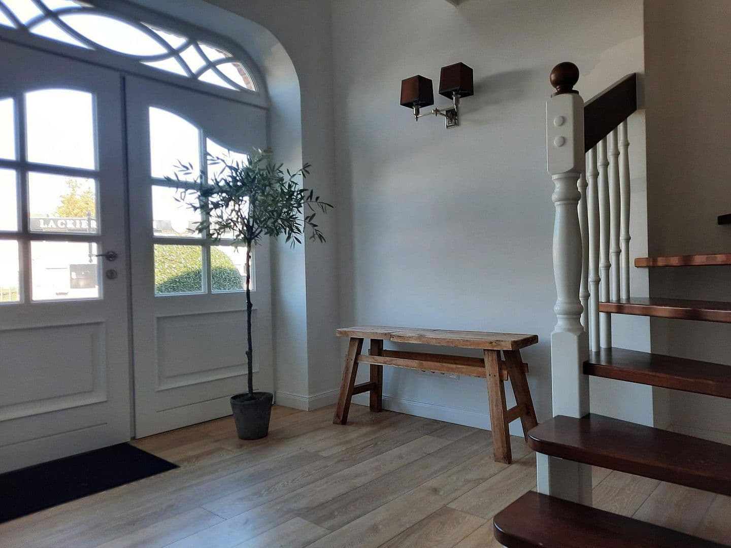 Predaj domu 174 m², pozemek 761 m², Neu Wulmstorf, Dolné Sasko Predaj domu 174 m², pozemek 761 m², Neu Wulmstorf, Dolné Sasko