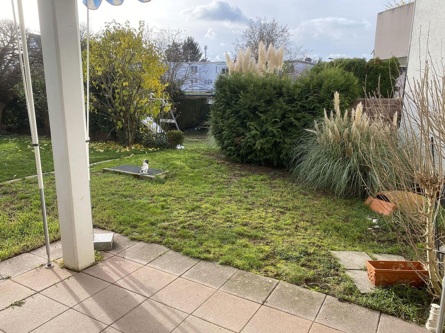 Predaj bytu 3-izbový 96 m², Steinbacher Hohl 31, Frankfurt OT Praunheim, Hesensko Predaj bytu 3-izbový 96 m², Steinbacher Hohl 31, Frankfurt OT Praunheim, Hesensko