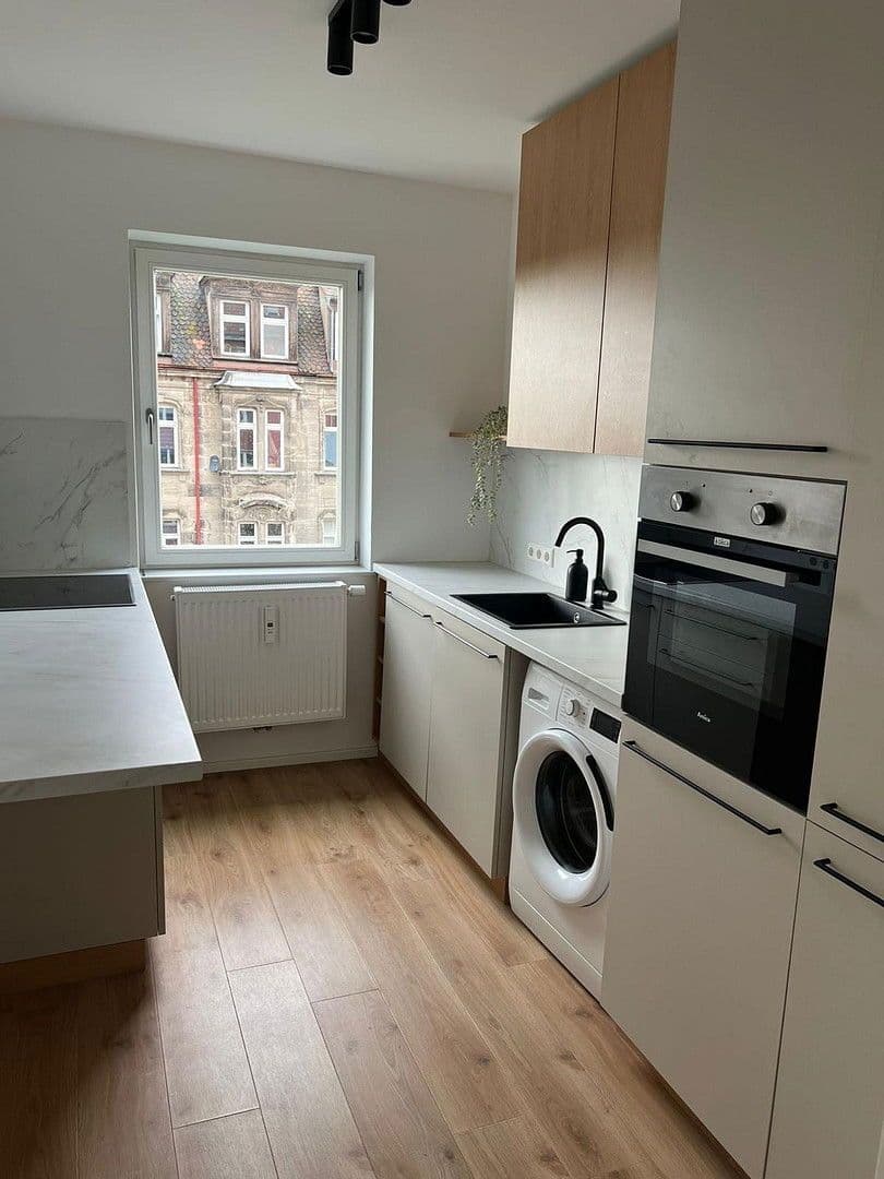 Prenájom bytu 1-izbový 30 m², Bauerngasse 39, Nürnberg, Bavorsko Prenájom bytu 1-izbový 30 m², Bauerngasse 39, Nürnberg, Bavorsko