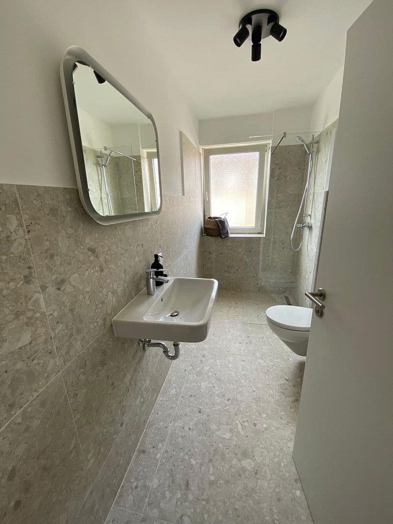 Prenájom bytu 1-izbový 30 m², Bauerngasse 39, Nürnberg, Bavorsko Prenájom bytu 1-izbový 30 m², Bauerngasse 39, Nürnberg, Bavorsko