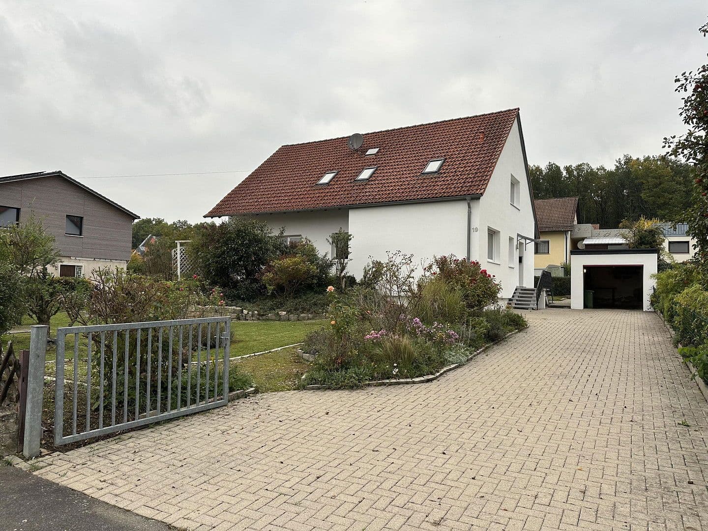 Predaj domu 199 m², pozemek 909 m², Buttenheim, Bavorsko Predaj domu 199 m², pozemek 909 m², Buttenheim, Bavorsko