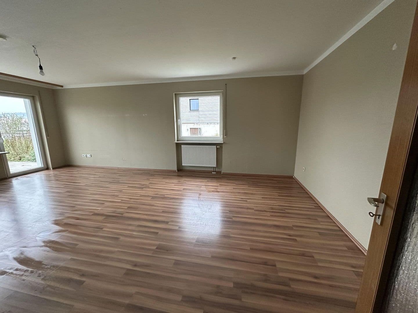 Predaj domu 199 m², pozemek 909 m², Buttenheim, Bavorsko Predaj domu 199 m², pozemek 909 m², Buttenheim, Bavorsko