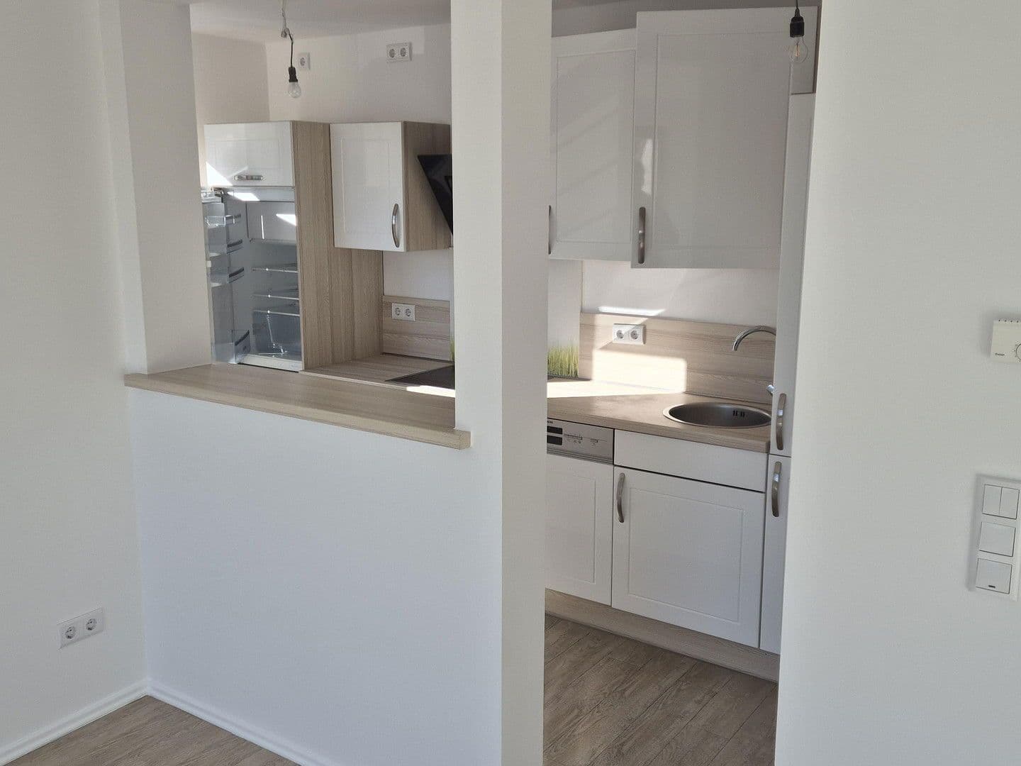 Prenájom bytu 2-izbový 67 m², Grünheide (Mark), Brandenbursko Prenájom bytu 2-izbový 67 m², Grünheide (Mark), Brandenbursko