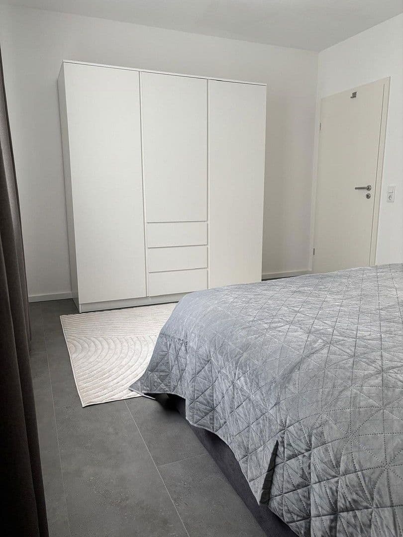 Prenájom bytu 2-izbový 70 m², Mainz, Porýnie-Falcko Prenájom bytu 2-izbový 70 m², Mainz, Porýnie-Falcko