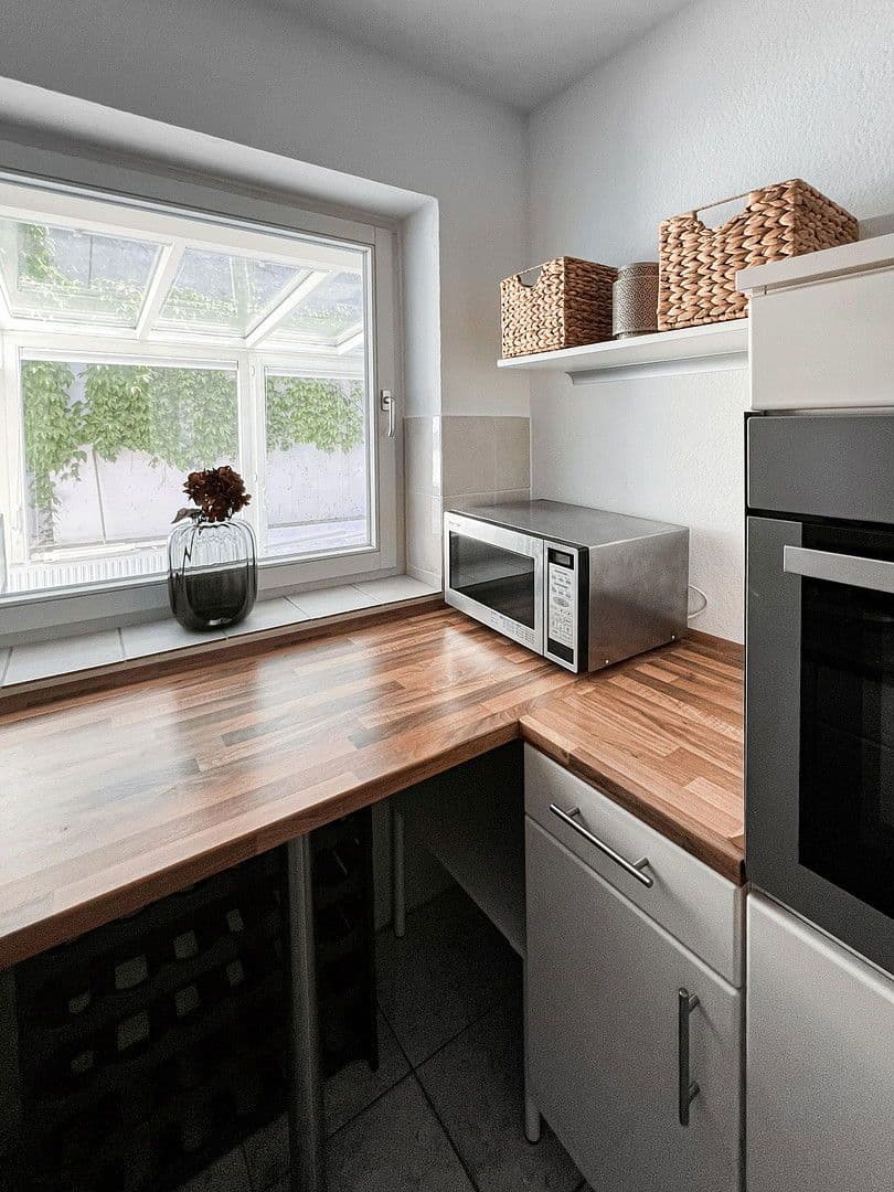 Prenájom bytu 2-izbový 70 m², Mainz, Porýnie-Falcko Prenájom bytu 2-izbový 70 m², Mainz, Porýnie-Falcko