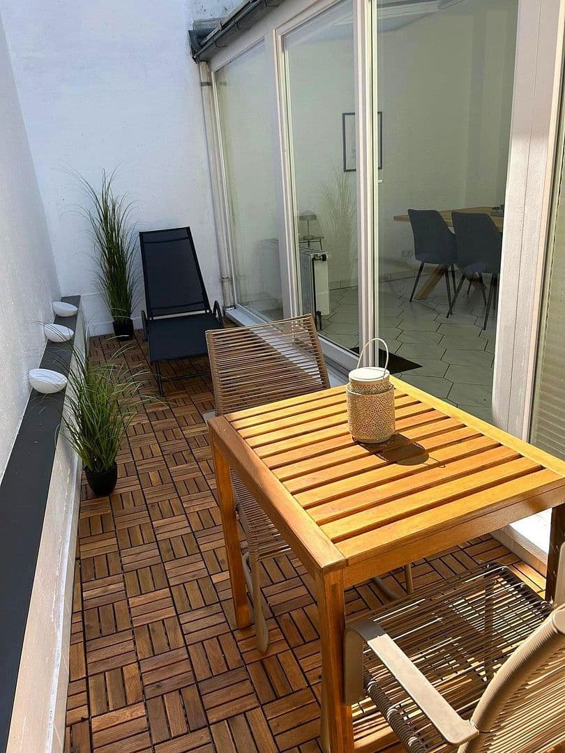 Prenájom bytu 2-izbový 70 m², Mainz, Porýnie-Falcko Prenájom bytu 2-izbový 70 m², Mainz, Porýnie-Falcko