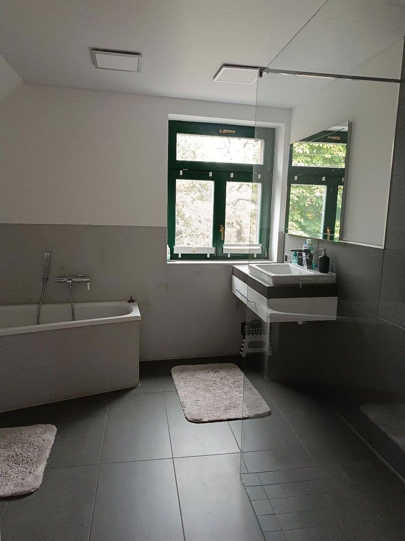 Predaj domu 164 m², pozemek 534 m², Grammetal, Durínsko Predaj domu 164 m², pozemek 534 m², Grammetal, Durínsko