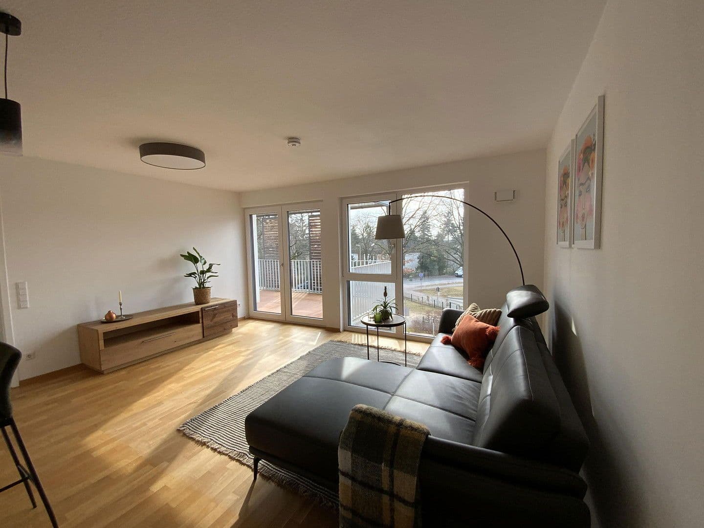 Prenájom bytu 2-izbový 65 m², Fürther Strasse 59, Zirndorf, Bavorsko Prenájom bytu 2-izbový 65 m², Fürther Strasse 59, Zirndorf, Bavorsko