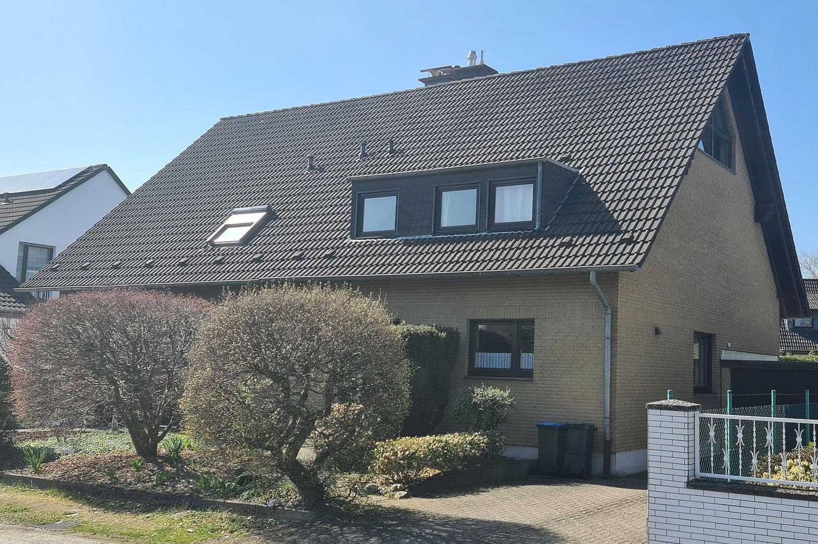 Predaj domu 156 m², pozemek 467 m², Gravenberger Weg 11, Langenfeld (Rheinland), Severné Porýnie - Westfálsko Predaj domu 156 m², pozemek 467 m², Gravenberger Weg 11, Langenfeld (Rheinland), Severné Porýnie - Westfálsko