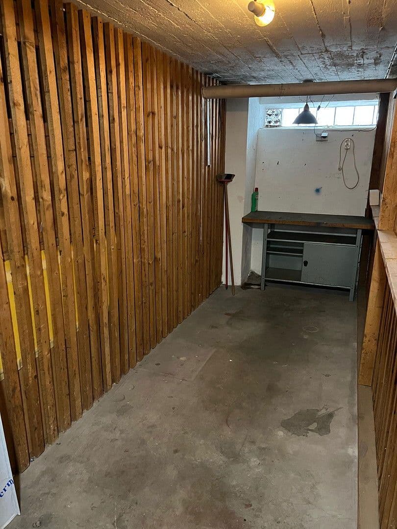 Prenájom bytu 4-izbový 86 m², Landwehrstraße 49, Bremen, Brémy Prenájom bytu 4-izbový 86 m², Landwehrstraße 49, Bremen, Brémy