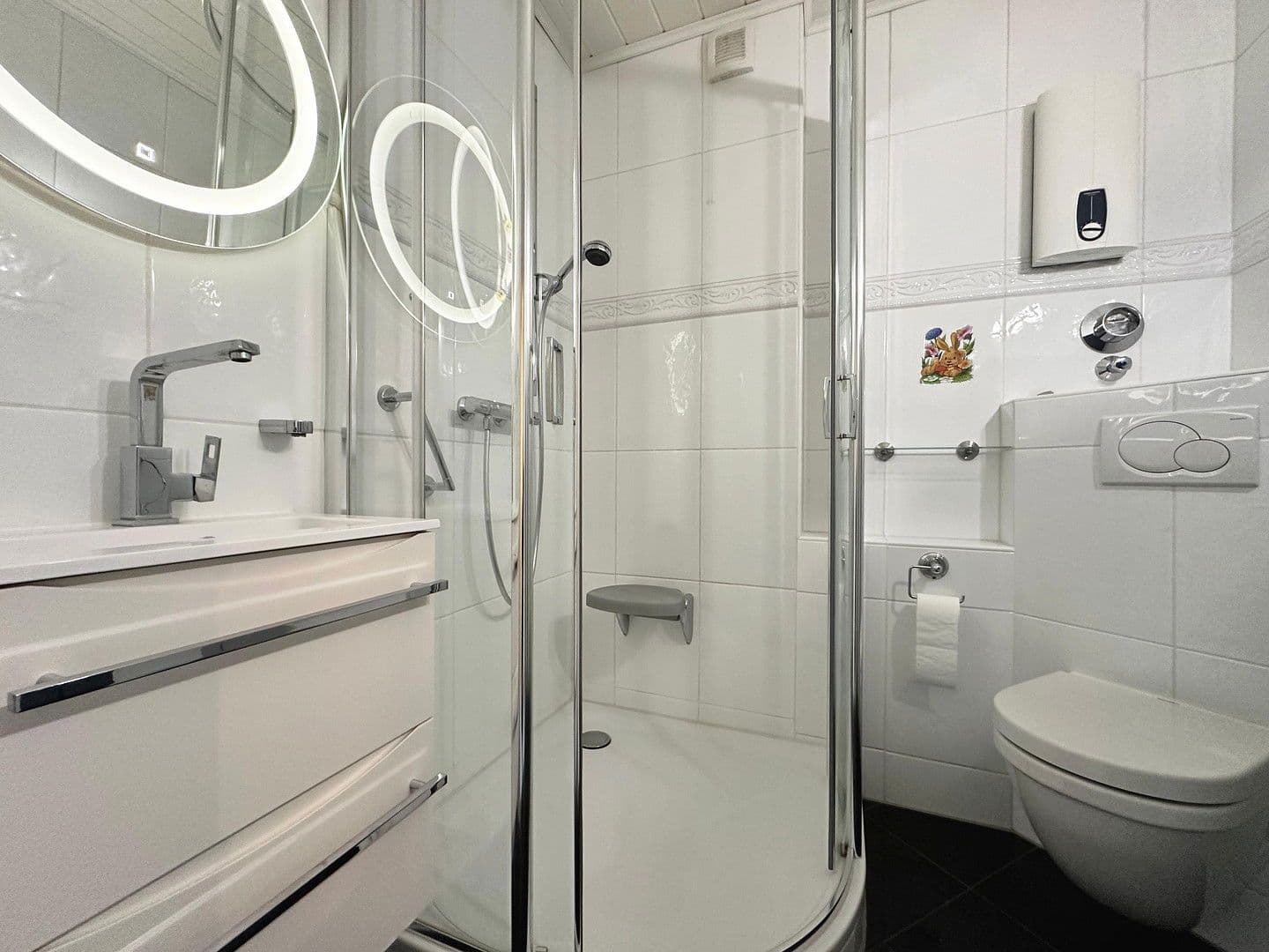 Prenájom bytu 4-izbový 86 m², Landwehrstraße 49, Bremen, Brémy Prenájom bytu 4-izbový 86 m², Landwehrstraße 49, Bremen, Brémy