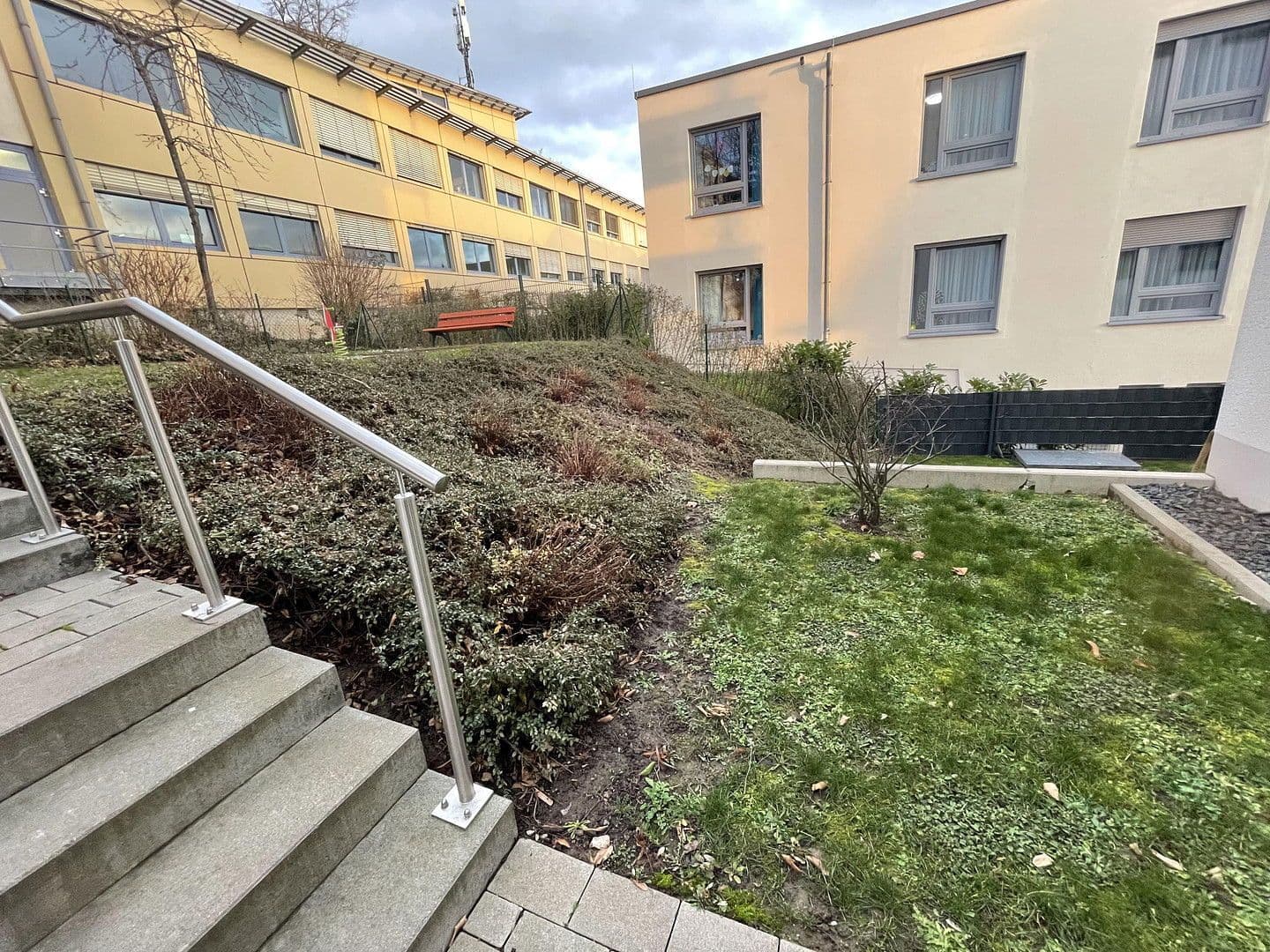 Prenájom bytu 2-izbový 59 m², Wiesbaden, Hesensko Prenájom bytu 2-izbový 59 m², Wiesbaden, Hesensko