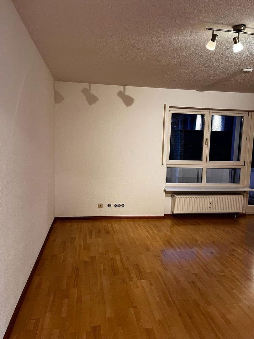 Prenájom bytu 1-izbový 36 m², Römerstraße 39, Lörrach, Bádensko-Wurttembersko Prenájom bytu 1-izbový 36 m², Römerstraße 39, Lörrach, Bádensko-Wurttembersko