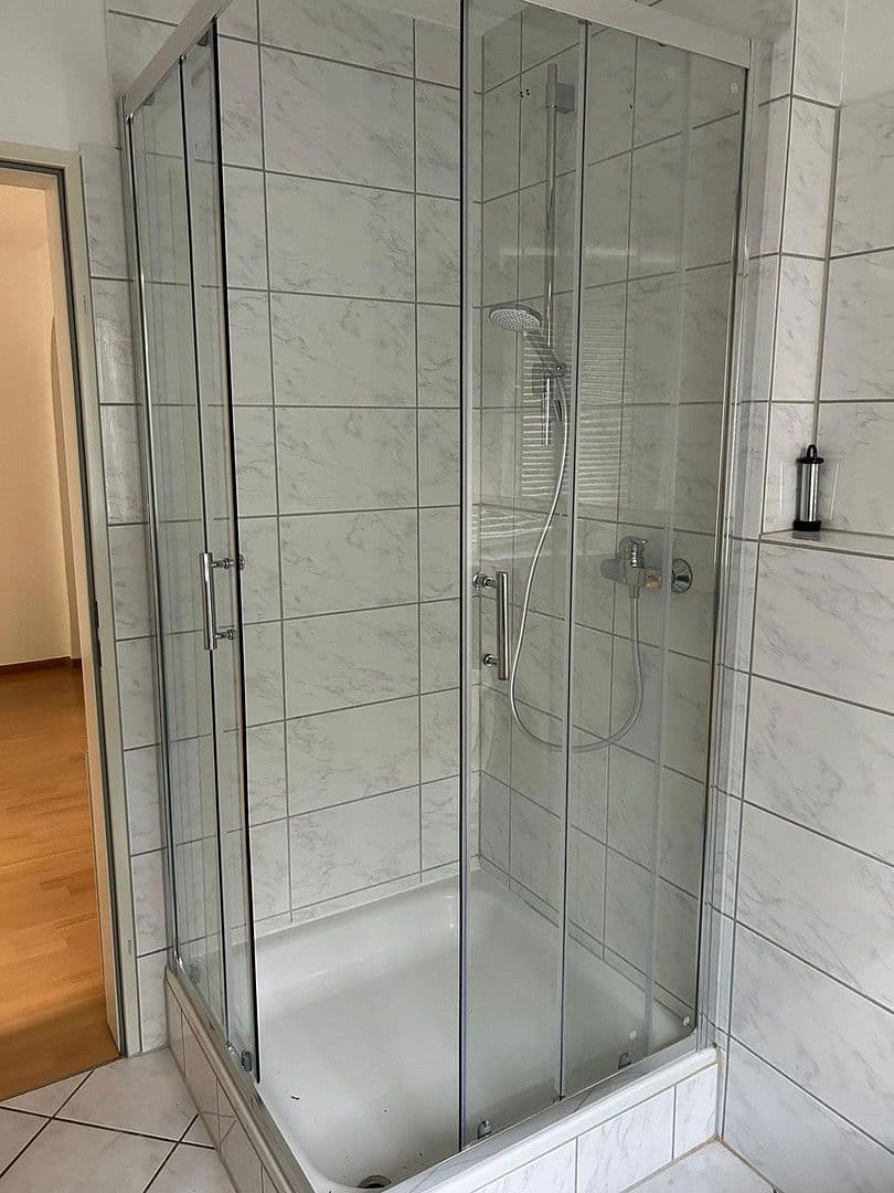 Prenájom bytu 1-izbový 36 m², Römerstraße 39, Lörrach, Bádensko-Wurttembersko Prenájom bytu 1-izbový 36 m², Römerstraße 39, Lörrach, Bádensko-Wurttembersko