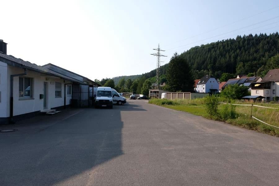 Prenájom nebytového priestoru 300 m², Rodalben, Porýnie-Falcko Prenájom nebytového priestoru 300 m², Rodalben, Porýnie-Falcko