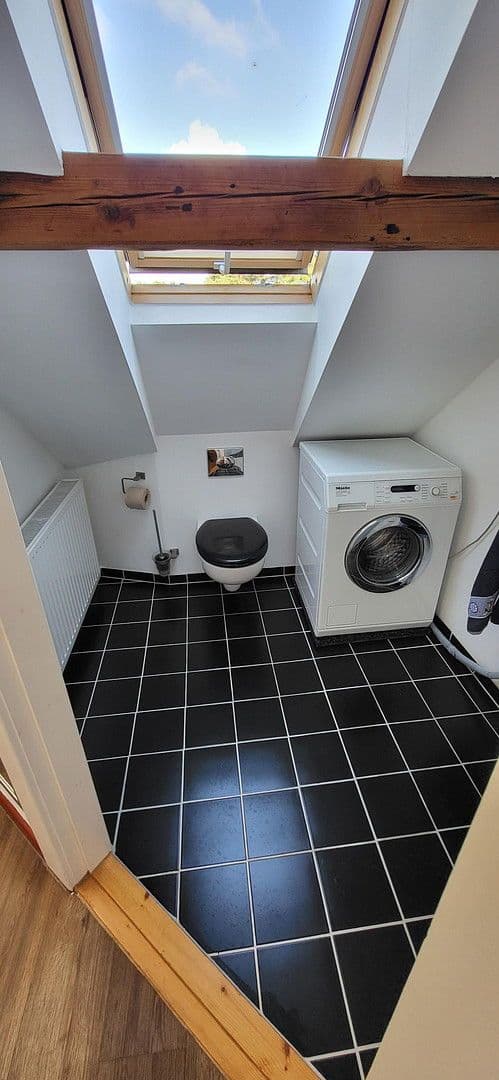 Predaj domu 130 m², pozemek 1.003 m², Berlin, Berlín Predaj domu 130 m², pozemek 1.003 m², Berlin, Berlín