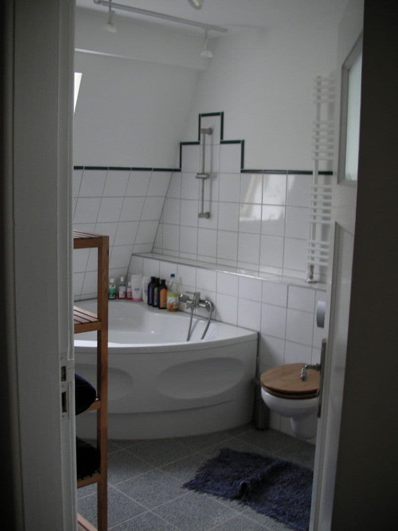 Predaj domu 130 m², pozemek 1.003 m², Berlin, Berlín Predaj domu 130 m², pozemek 1.003 m², Berlin, Berlín